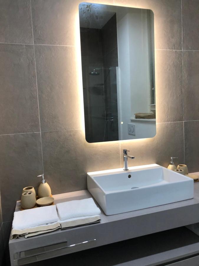 Il Bosco Segreto, Dove Magia E Storia Si Fondono Apartment Turin Ngoại thất bức ảnh