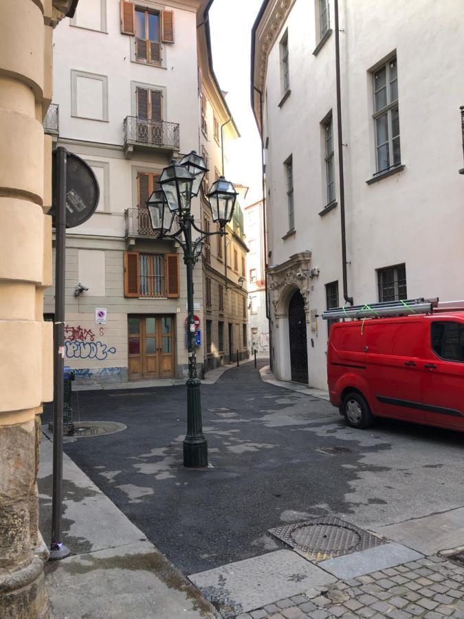 Il Bosco Segreto, Dove Magia E Storia Si Fondono Apartment Turin Ngoại thất bức ảnh