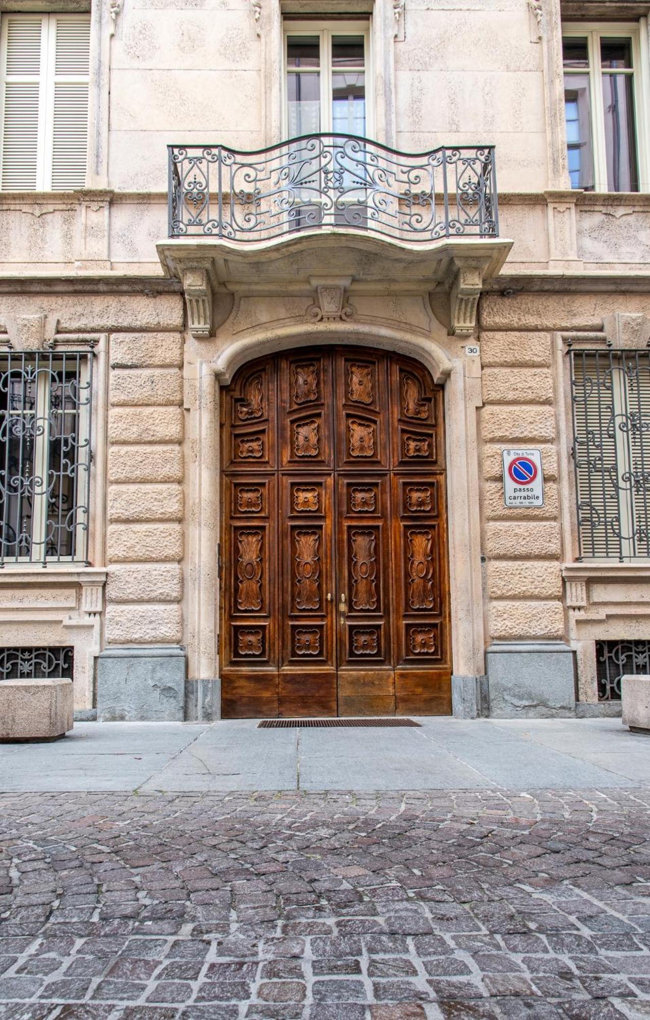 Il Bosco Segreto, Dove Magia E Storia Si Fondono Apartment Turin Ngoại thất bức ảnh